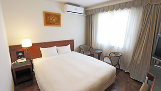 ラージダブルルーム 喫煙可