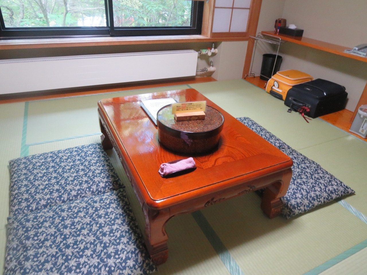 雲の上の野天風呂とランプに癒やされる温泉宿4236883