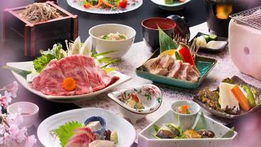 食事・飲み物 / 3