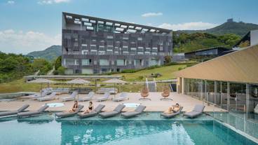 インフィニティ プール / 14