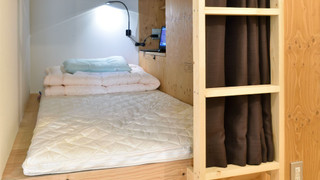 12ベッド　男女混合ドミトリー ２名予約