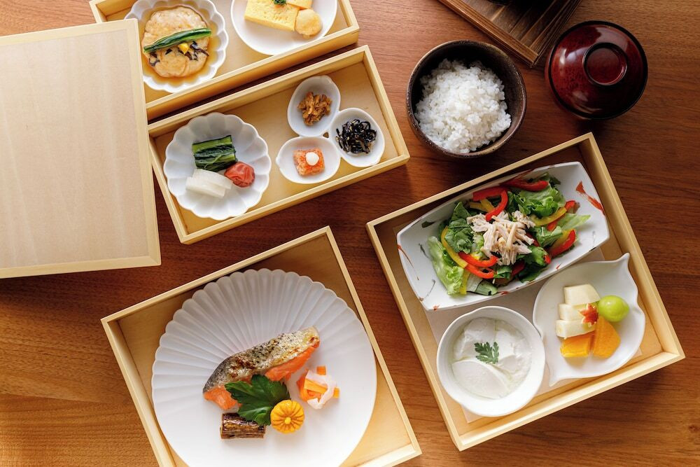 朝食／三段重の和食膳②