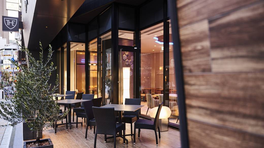 テラスで過ごす
のんびりティータイム / 1