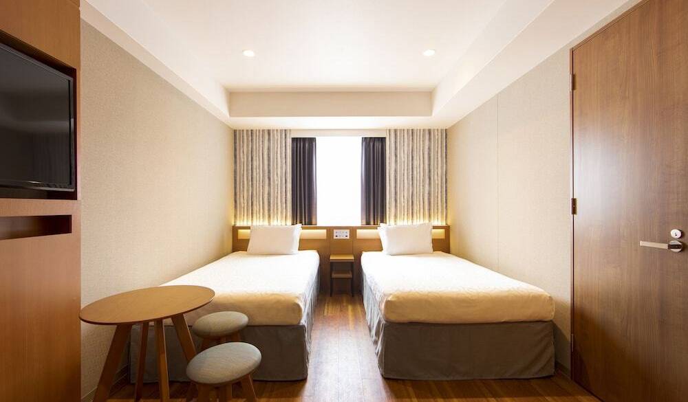 スタンダードツイン / 4