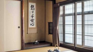 客室 / 3