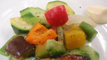 食事・飲み物 / 4