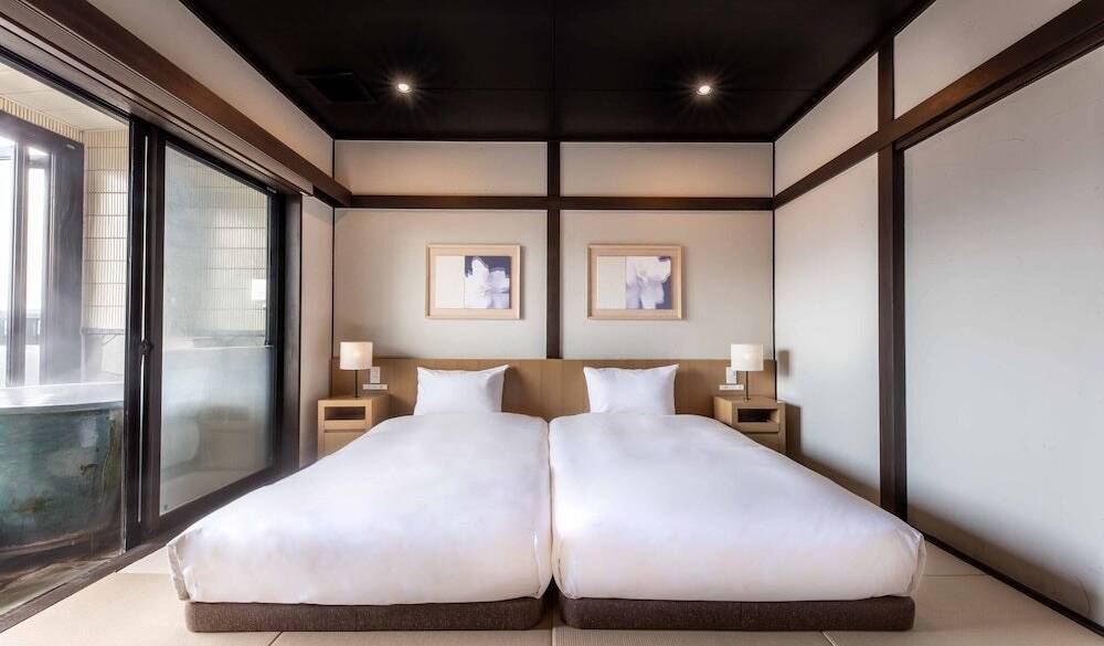 スーペリアツイン / 2