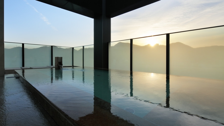 大浴場の天空風呂で湯浴み❤3478497