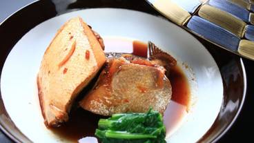 食事・飲み物 / 8