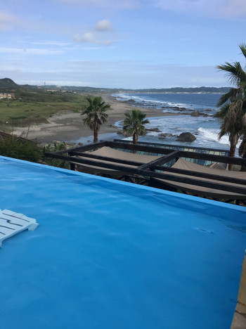 南房総の絶景を眺めながら、海辺でのんびり休息を4053180