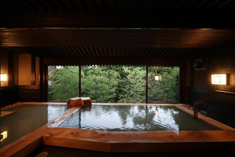 気兼ねせずおこもりステイができる、ホテルライクな宿3554621