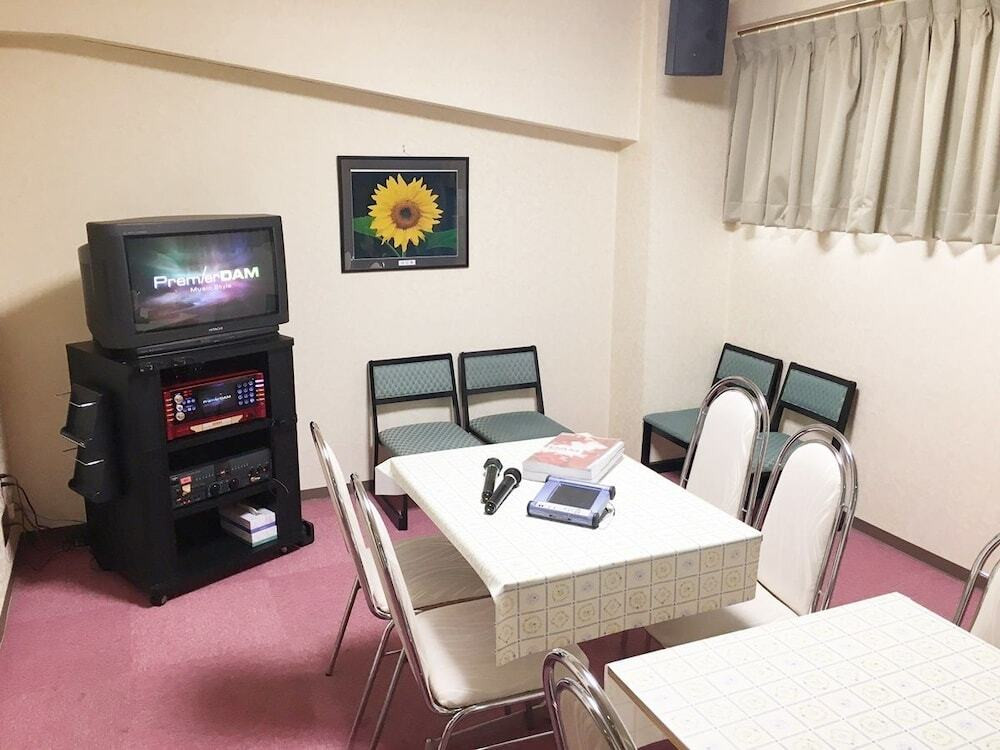 カラオケ ルーム