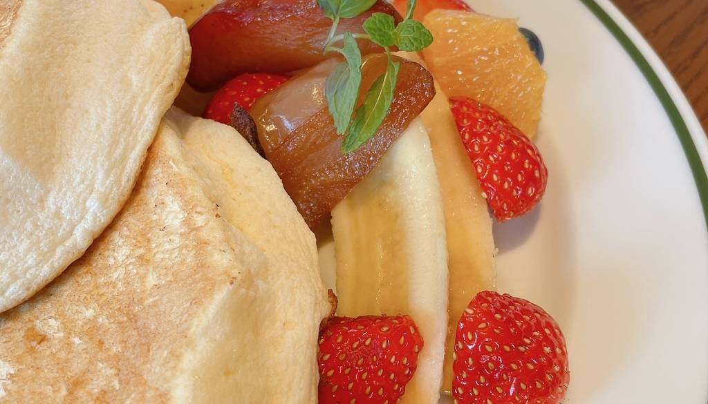 おしゃれ空間で
ボリューム満点の朝食 / 2