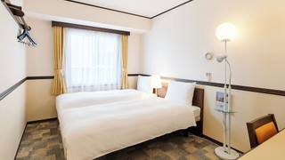 エコノミー ツインルーム 喫煙可