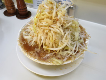「らーめん大 我孫子店」料理 945349 らーめん野菜増し味濃いめ680円。