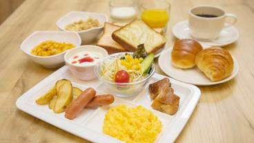 食事・飲み物 / 4