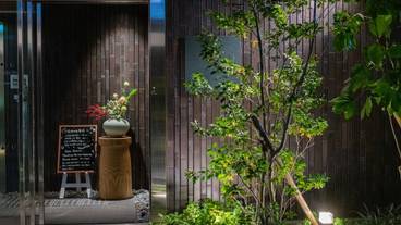 施設の入り口 / 6