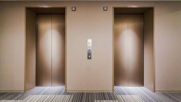 エレベーター / 1