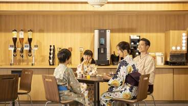 ロビーラウンジ / 6