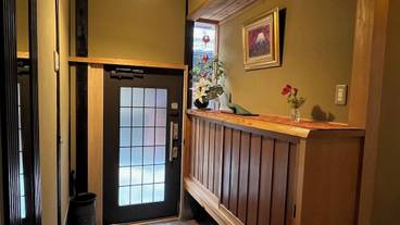 内部エントランス / 3