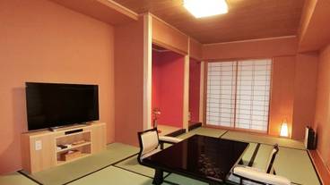 客室内のダイニングエリア / 15