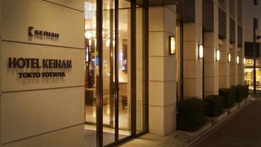 施設の入り口 / 17