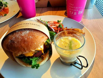「THE FANTASTIC BURGER」 料理 150072696 