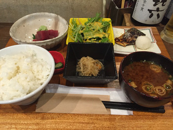 「ニエバナ」料理 703635 