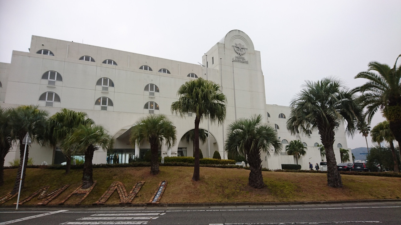 ホテルの外観ですが全部入り切りませんでした。