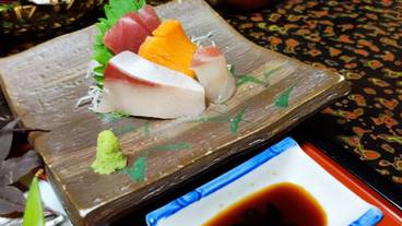 食事・飲み物 / 35