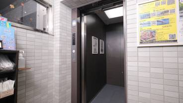 施設内の設備 / 13