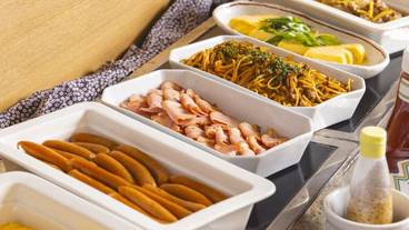 朝食ビュッフェ / 10