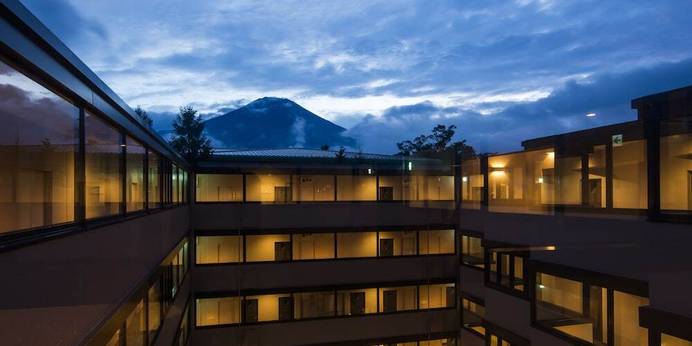 Hotel Alexander Royal Resort Yamanakako（山梨県 リゾートホテル） / 1