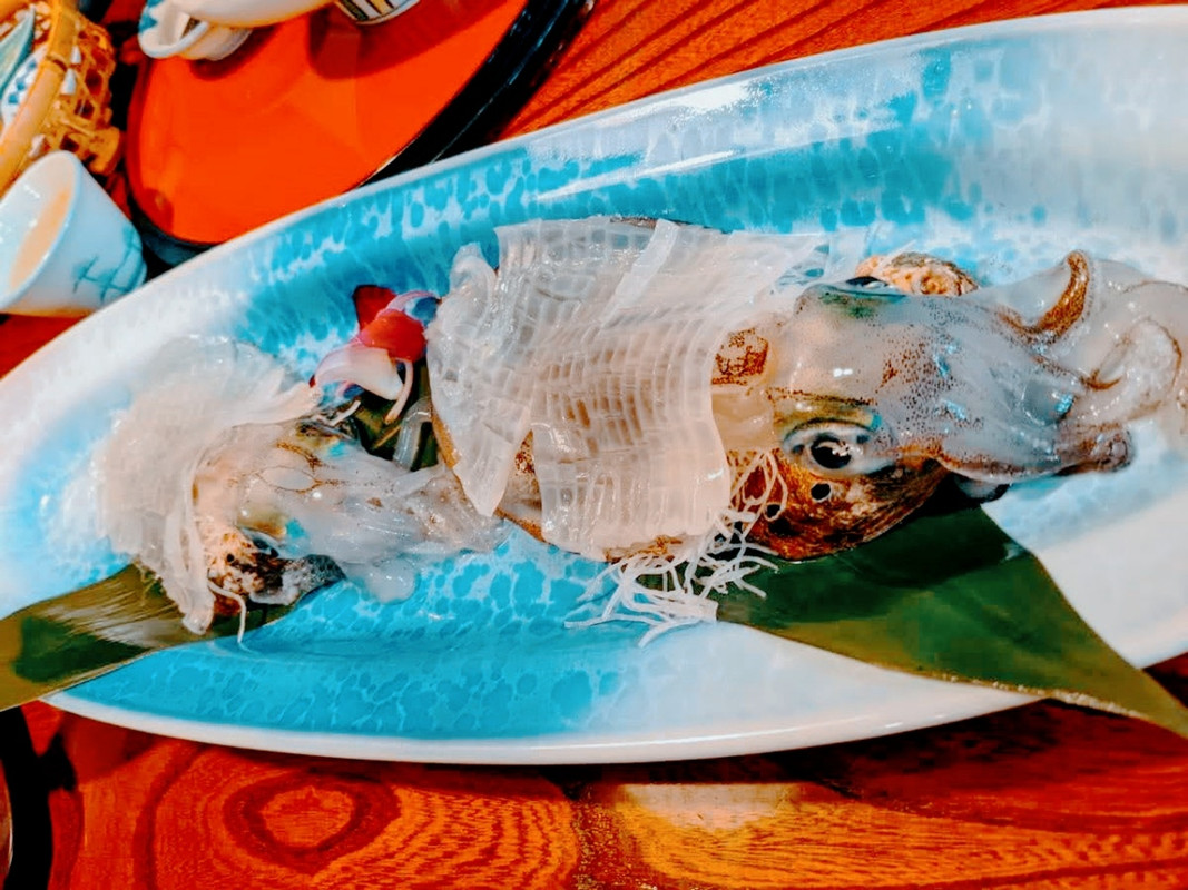 イカの活き造り