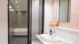 ユニバーサルダブル 禁煙