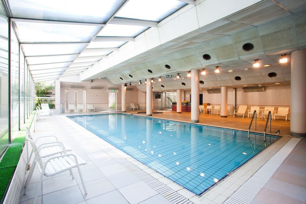 室内温水プール、ゲームセンターなど遊べる施設が充実!4067305