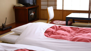 ツインベッドルーム＋和室8畳 禁煙