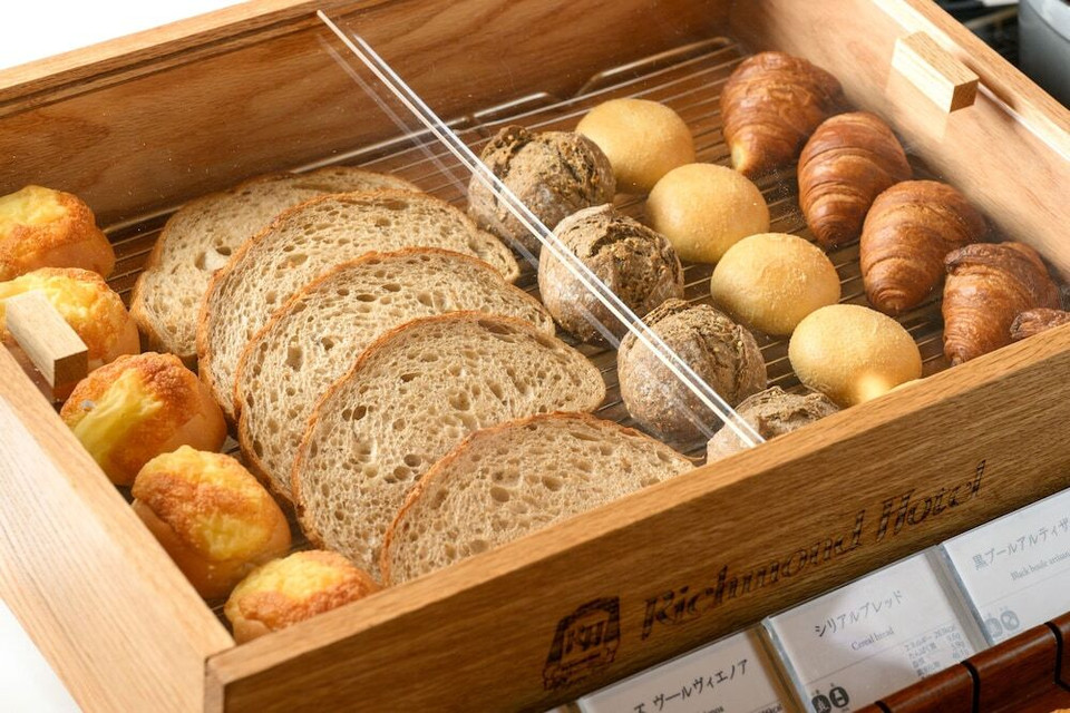 朝食ビュッフェ/パン