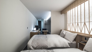 デラックスツインルーム　リビング付き