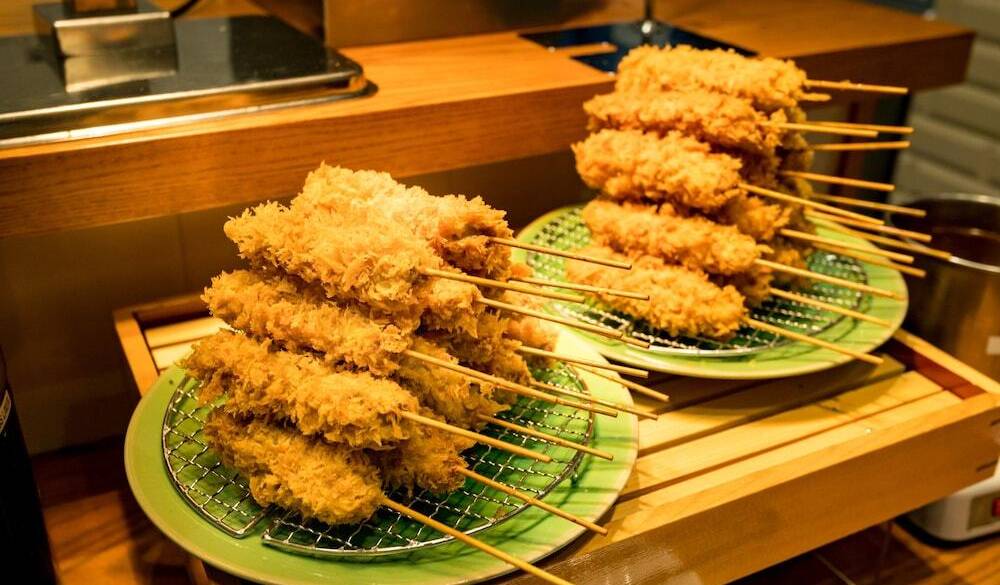 朝食ビュッフェ 串カツ / 2