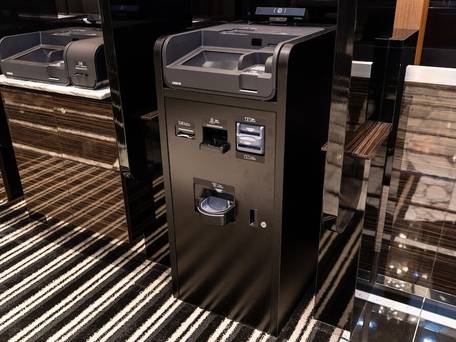 アパホテル なんば心斎橋東 / 4