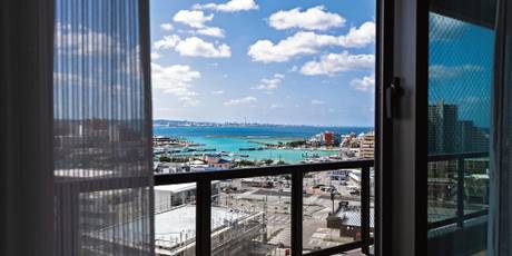 ファミリーコンド北谷ヒルズ by コルディオプレミアム