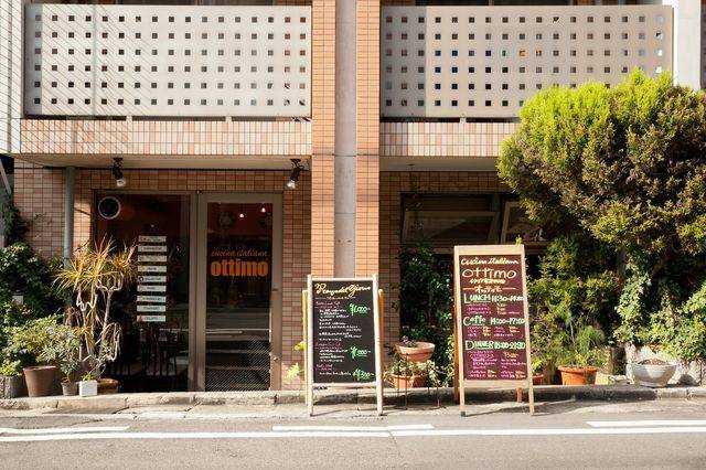京都市役所前に到着
まずは周辺でランチ / 5
