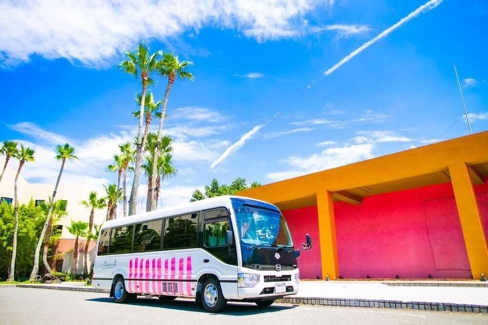 市街地へのシャトル サービス