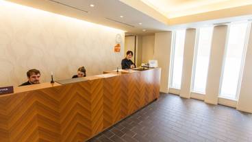 チェックイン / チェックアウト キオスク / 1