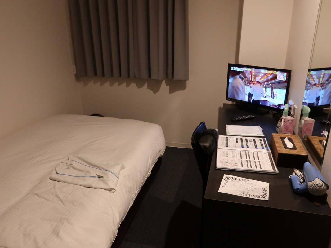 シングルルームの客室