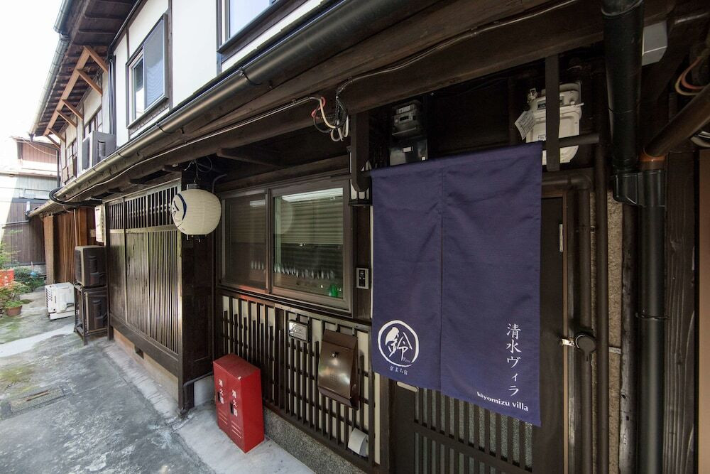 施設の正面