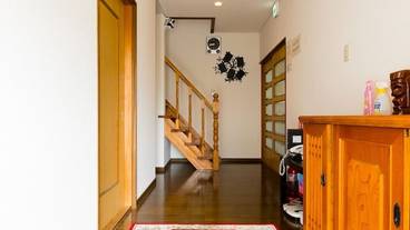 施設の入り口 / 8