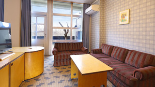 [禁煙] スイート露天風呂付メゾネット和洋室フォース内風呂あり