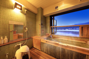 気兼ねなく入れる露天風呂付き客室